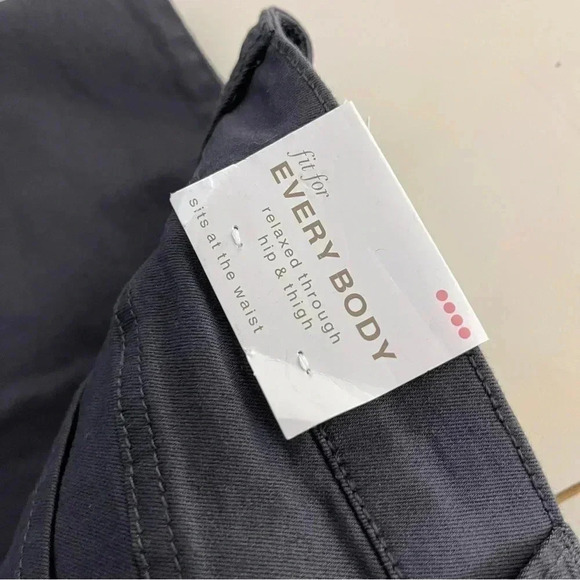 Cleo slim pants  NWT - Picture 6 of 12